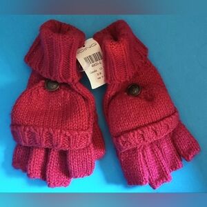 Pink Knitted Gloves by Icing